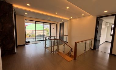 Brand New 5 Bedroom House and Lot with Elevator in BF Homes Inner Circle Paranaque City For Sale
