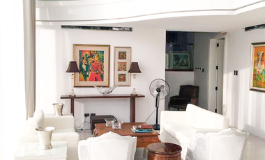6 Bedroom House and Lot for Sale in Quezon City at White Plains