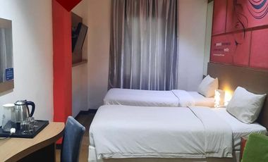Hotel Jl. Prof. Dr. Sutami, Sukarasa, Sukasari, Kota Bandung