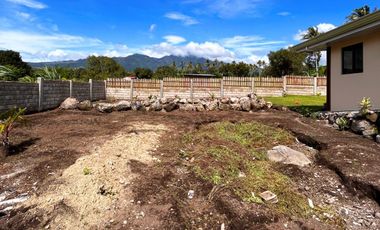 HOUSE WITH OCEAN & MOUNTAIN VIEW FOR SALE IN DAUIN