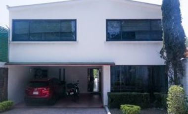 CASA EN LA ZONA DE MAYOR PLUSVALÍA DE LAS ÁGUILAS
