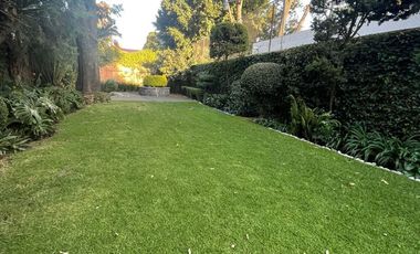 CASA EN LA ZONA DE MAYOR PLUSVALÍA DE LAS ÁGUILAS