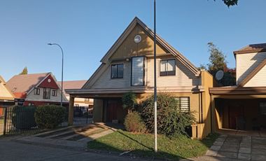 Vendemos Bonita Casa En Condominio - Barrio Ingles