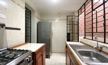🌟 Tu Negocio Y Hogar En Av. Gran Chimú 🏡💼