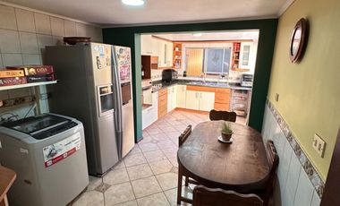 Venta Casa En Lomas De San Andrés 230m2 5D 4B