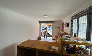 Casa 2 pisos a 2 cuadras plaza de Armas de Chillán
