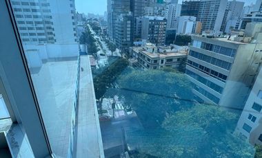 MODERNA OFICINA EN SAN ISIDRO NEGOCIABLE