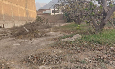 SE VENDE TERRENO EN HUAYCAN