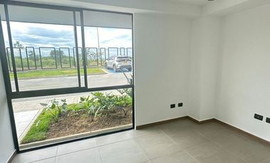 Se renta casa en villa terra pereira.