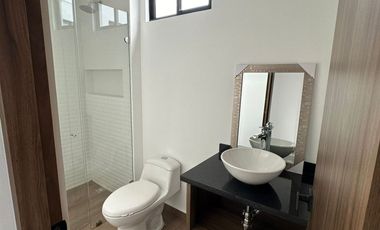Se renta casa en villa terra pereira.