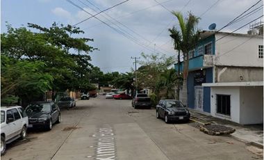 TTL (EMB) CASA EN VENTA DE CONTADO EN EJIDAL VERACRUZ