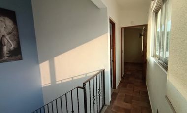 En Renta Casa En Condominio, Excelente Ubicación, Alberca y Jardín