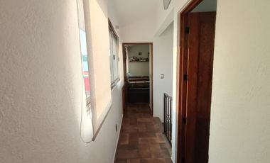 En Renta Casa En Condominio, Excelente Ubicación, Alberca y Jardín
