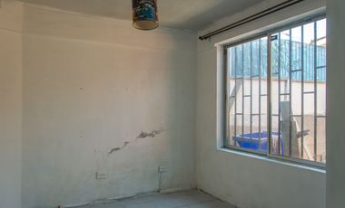Casa 2 Dormitorios Y 1 Baño En La Florida