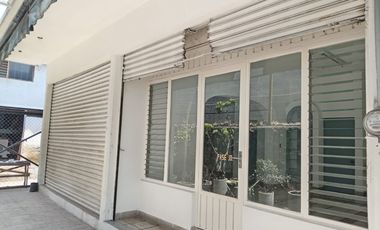 RENTA Local por Glorieta la Luna