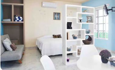Rento casa en Residencial Regata, Puerto Morelos, lista para habitar.