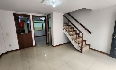 SE VENDE ESPECTACULAR CASA DE BARRIO EN MOSQUERA (CONDADO DEL DUQUE)