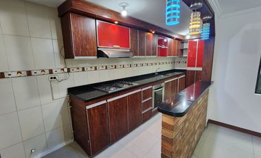 SE VENDE ESPECTACULAR CASA DE BARRIO EN MOSQUERA (CONDADO DEL DUQUE)