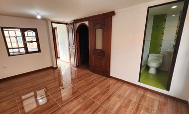 SE VENDE ESPECTACULAR CASA DE BARRIO EN MOSQUERA (CONDADO DEL DUQUE)