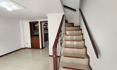 SE VENDE ESPECTACULAR CASA DE BARRIO EN MOSQUERA (CONDADO DEL DUQUE)