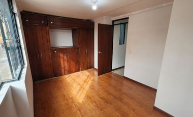 SE VENDE ESPECTACULAR CASA DE BARRIO EN MOSQUERA (CONDADO DEL DUQUE)