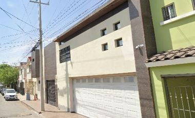 VENTA DE CASA EN SAN NICOLAS DE LAS GRAZAS NUEVO LEON