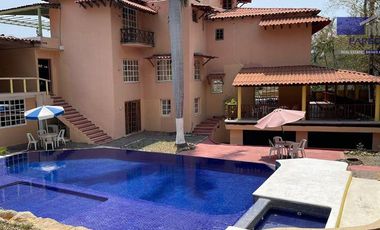 Casa en venta en Ixtapa, Club de Golf, Ixtapa