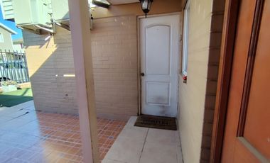 Cómoda Casa en Microbarrio (4D-3B-2E), Jardines de Santa María, Maipú.
