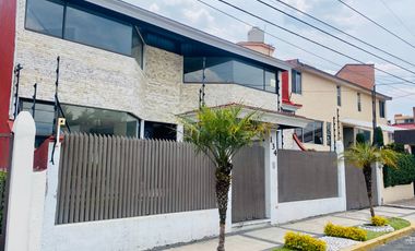 Residencia en Renta en San Carlos, Metepec Cerca de Galerías Metepec