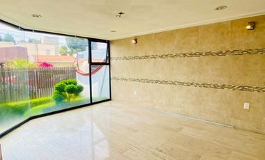 Residencia en Renta en San Carlos, Metepec Cerca de Galerías Metepec