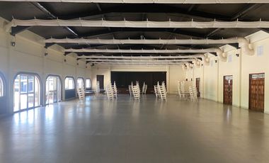 LOCAL COMERCIAL EN RENTA PARA CUALQUIER TIPO DE COMERCIO / AGENCIA AUTOMOTRIZ / DISTRIBUIDORA