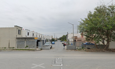 CASA ADJUDICADA EN CALLE DE LIRIOS, FRACCIONAMIENTO VILLA FLORIDA,TAMAULIPAS