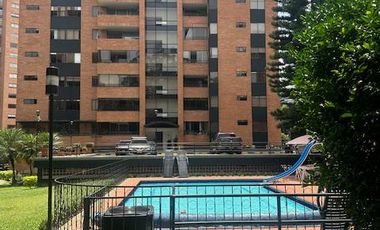 Venta-Espectacular Apartamento en Poblado - Sector Oviedo