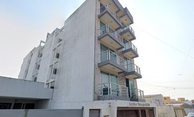 VENTA DE AMPLIO DPTO. EN RUFINO TAMAYO, COATZACOALCOS, VERACRUZ