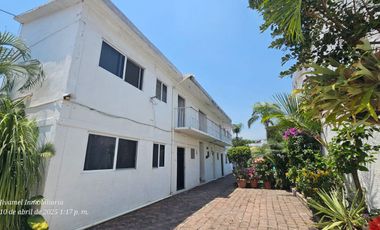 CASA TIPO HOSTAL EN COL. ANTONIO BARONA, CUERNAVACA MORELOS.