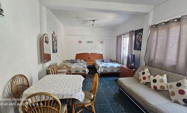 CASA TIPO HOSTAL EN COL. ANTONIO BARONA, CUERNAVACA MORELOS.