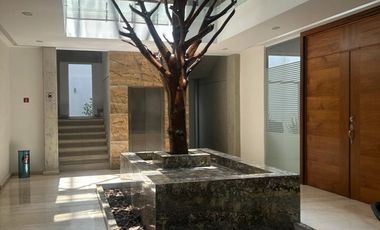 OFICINA GRANDE EN LA PAZ - RENTA $11,000.00 CON MANTENIMIENTO INCLUIDO NEGOCIABLE .