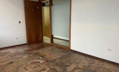 OFICINA GRANDE EN LA PAZ - RENTA $11,000.00 CON MANTENIMIENTO INCLUIDO NEGOCIABLE .