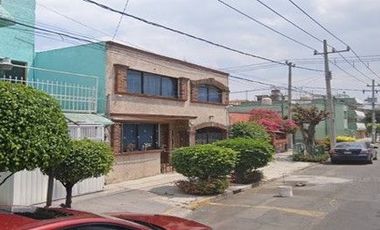 CASA EN VENTA, ALCALDIA AZCAPOTZALCO, COLONIA NUEVA SANTA MARÍA, MAGNIFICA OPORTUNIDAD