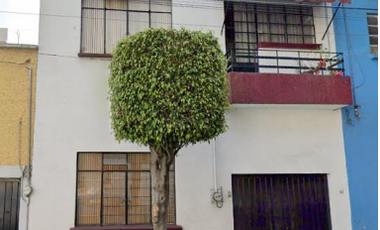CASA EN VENTA, ALCALDIA CUAUHTÉMOC, COLONIA ROMA SUR, MAGNIFICA OPORTUNIDAD