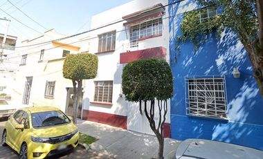 CASA EN VENTA, ALCALDIA CUAUHTÉMOC, COLONIA ROMA SUR, MAGNIFICA OPORTUNIDAD