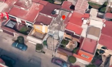 VENTA DE GRANDE CASA EN CALLE VIVEROS DEL RETIRO, TLALNEPANTLA, CDMX