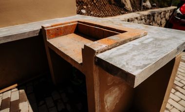 VENTA DE BONITA PROPIEDAD CON 340m2 - Chicán   | vía a Paute