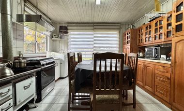 COMUY VENTA CASA 4D 2B A 3 MIN DEL RIO TOLTEN TEMUCO