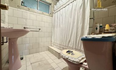 COMUY VENTA CASA 4D 2B A 3 MIN DEL RIO TOLTEN TEMUCO