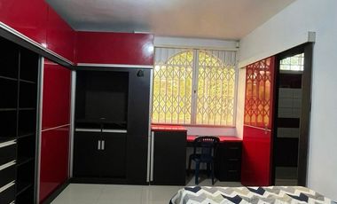 Casa en venta en la Urb. El Porton- Santo Domingo