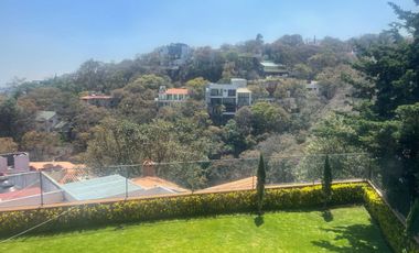 VENTA-HERMOSA CASA CON VISTA PANORÁMICA EN SAYAVEDRA, ATIZAPAN, EDO. MEX.