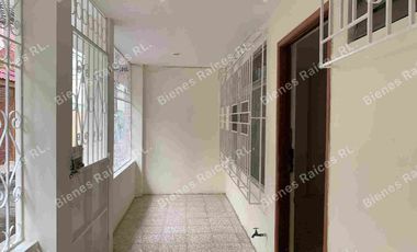 CASA EN VENTA EN SAUCES 2