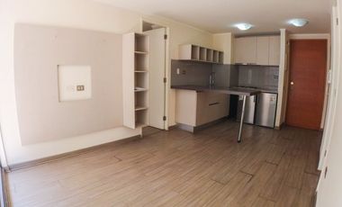 Departamento San Martin, Santiago Centro / Excelente Ubicación / 2D 2B