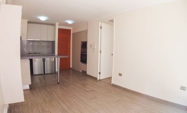 Departamento San Martin, Santiago Centro / Excelente Ubicación / 2D 2B